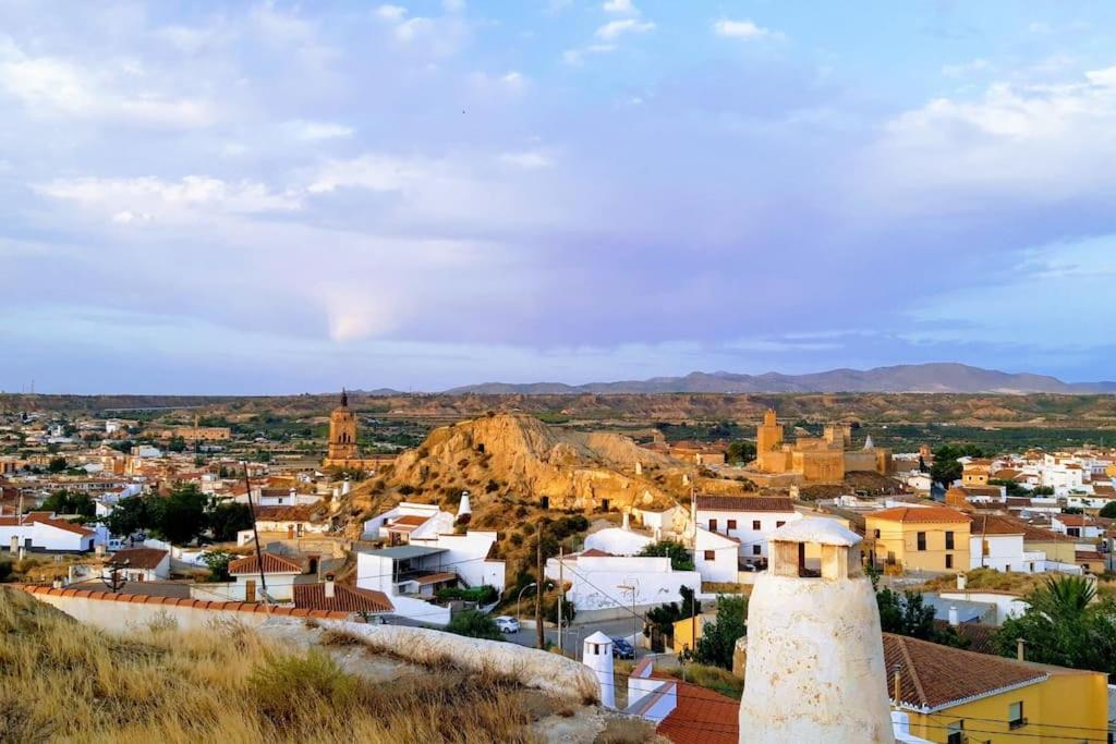 Cueva La Loli Holiday home *