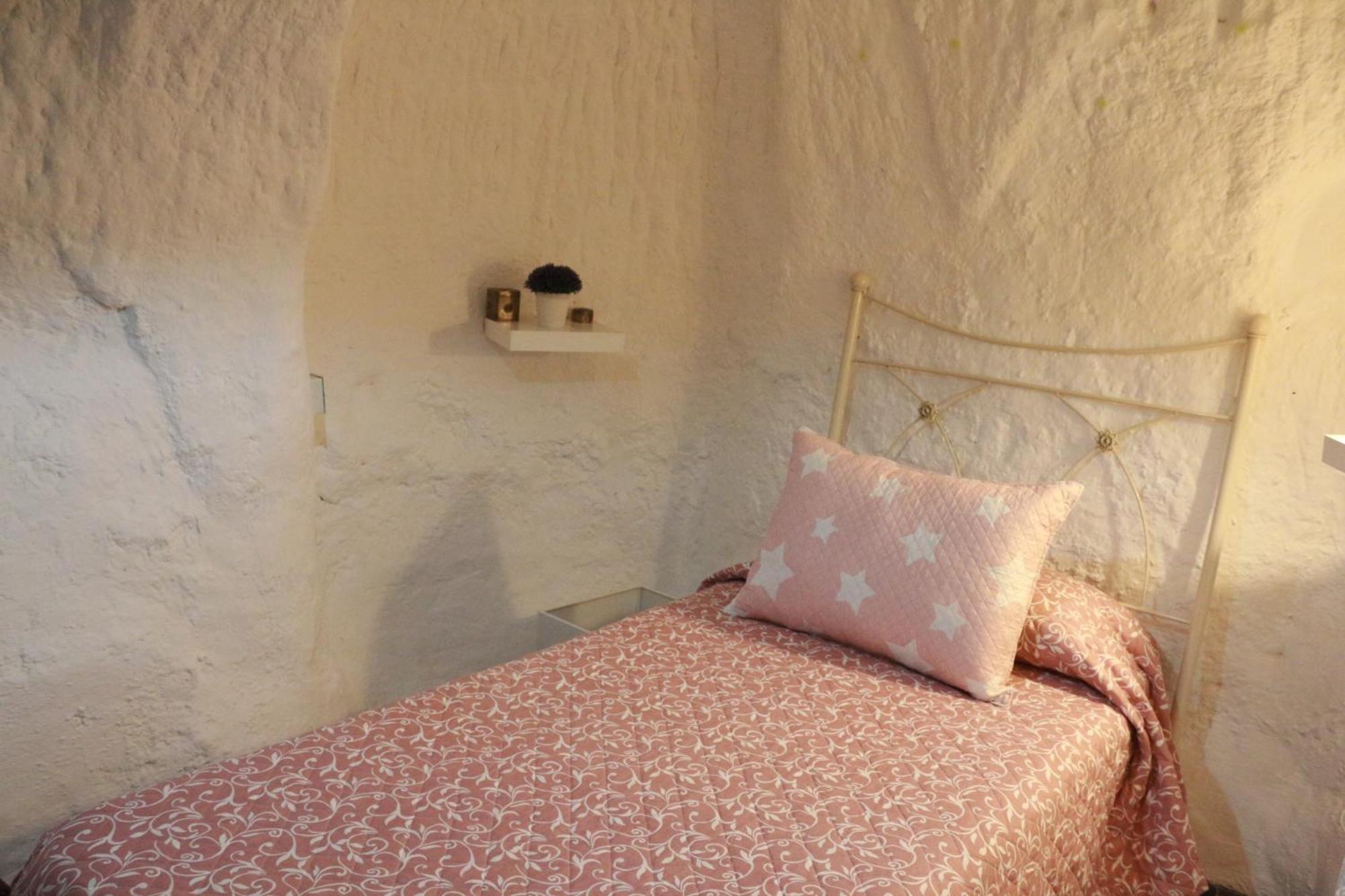 Holiday home Cueva La Loli *